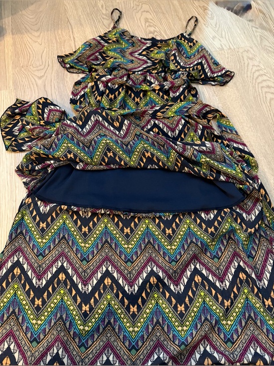 Chevron Midi Dress - Picture 4 of 4